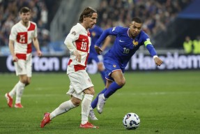 华体会下载-包含法国队备战欧洲足球锦标赛，期待传奇表现的词条